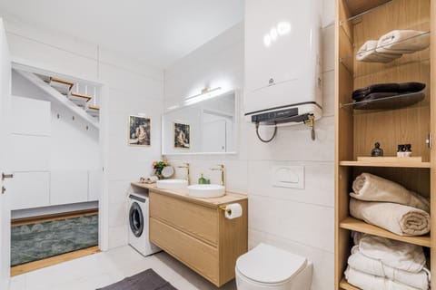 Alps2sea Suite Apartment Apartment in Bovec