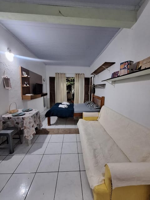Living room, Photo of the whole room, Bedroom