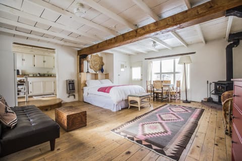 Taos Goji Farm & Eco-Lodge Retreat Farm Stay in New Mexico