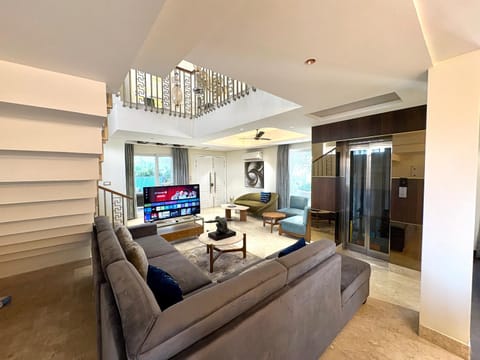 TV and multimedia, Living room, air conditioner