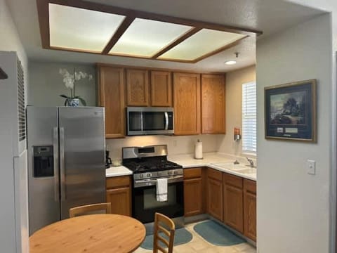 The Mahogany Shore House in Oceano