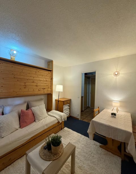 Ski InOut -Tignes Val Claret -3 Beds Flat B100 Apartment in Tignes