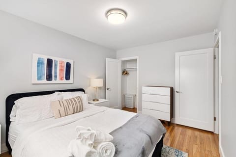 Marbella Lane - Immaculate & Cozy 3BR Home House in Santa Clara