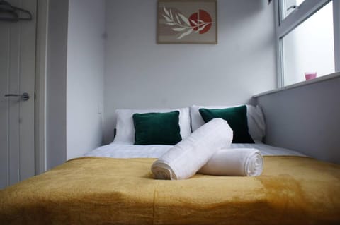 Melbourne House Apartment Near Train Station! Apartment in Ribble Valley District