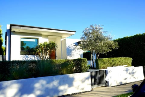 The Hollywood House House in West Hollywood