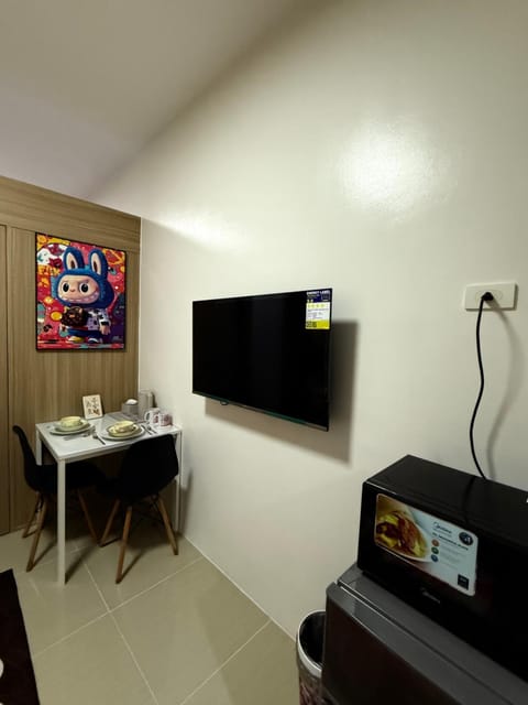 TV and multimedia, Dining area