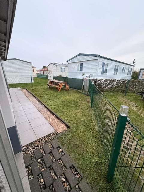 Garden, Garden, Balcony/Terrace, Garden view