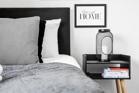TV and multimedia, Bedroom, flat iron, wardrobe