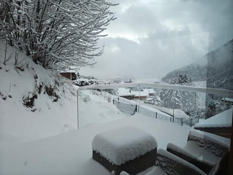 Chalet l'O - Charm and Modernity Chalet in Canton of Vaud