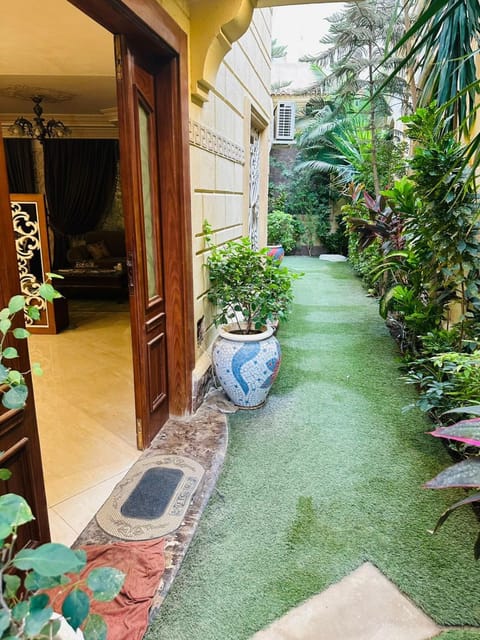 Garden, Garden view