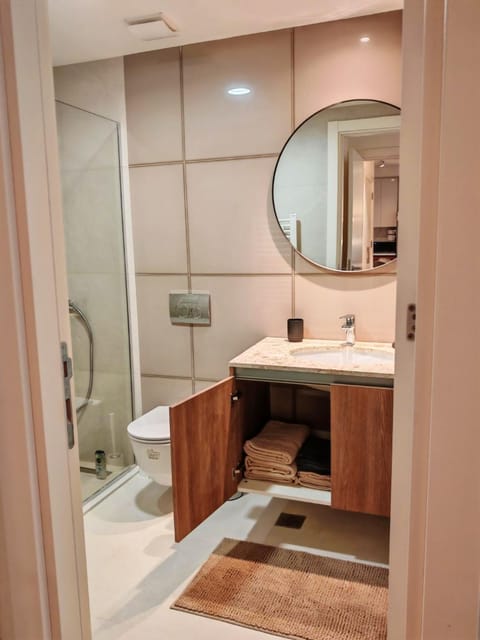 SnowWhite Belgrade Waterfront Apartment in Belgrade