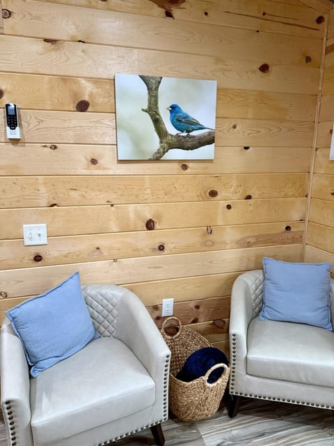 Bird House House in Fort Payne