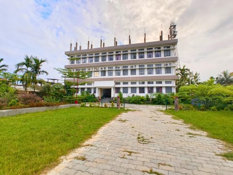 Property building, Garden view