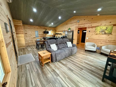 Deer Trail House in Fort Payne