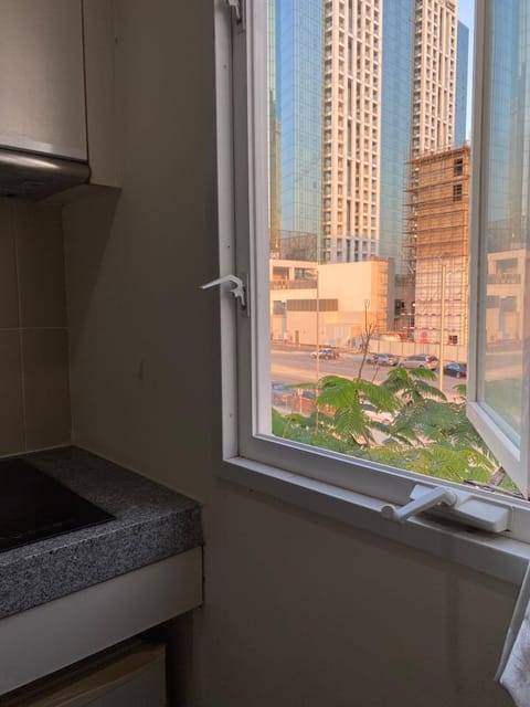 Kitchen or kitchenette, City view