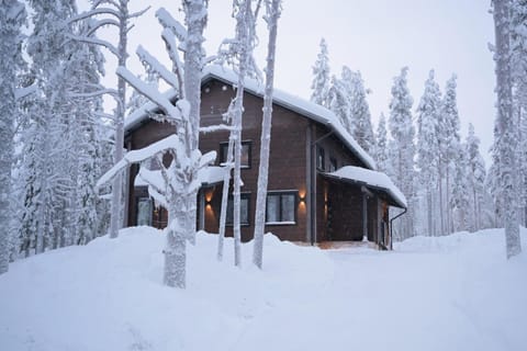 Property building, Day, Natural landscape, Winter