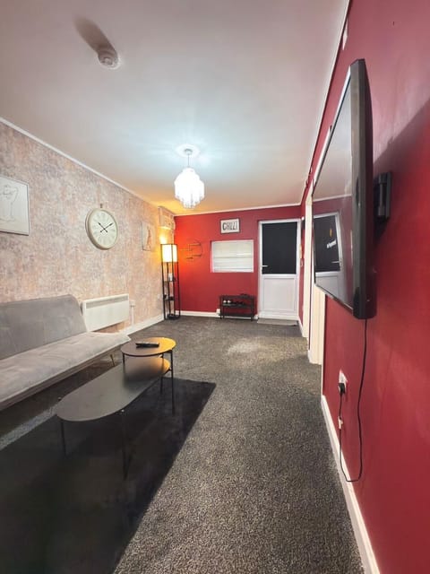TV and multimedia, Living room, Seating area