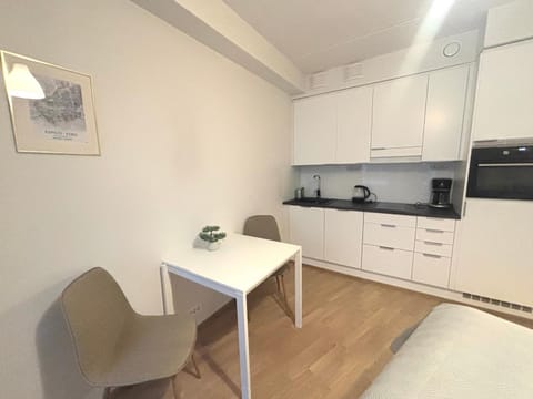 LUXHOMES Studio in Tapiola Apartment in Uusimaa
