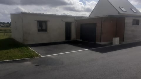 Property building, Street view