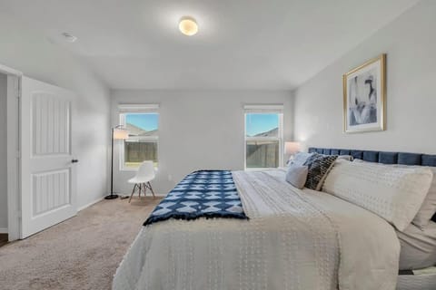 Marbella Lane - 3BR Pristine Home in Austin TX House in Austin