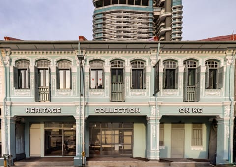 Property building, Facade/entrance, Day