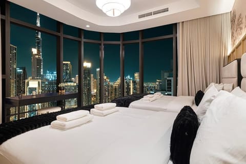 Premium 3BR Paramount Hotel Midtown Business Bay Apartment in Dubai