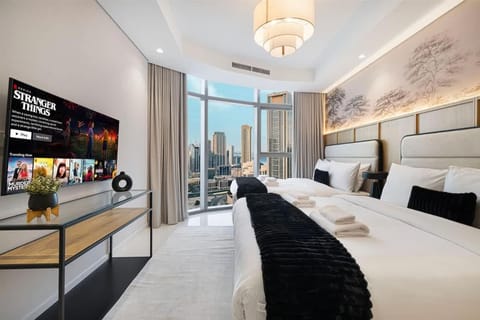 Premium 3BR Paramount Hotel Midtown Business Bay Apartment in Dubai