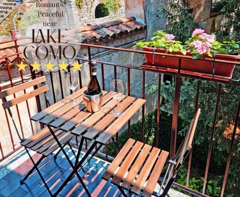 Tremezzina, Lake Como, 20 meters from the lake Apartment in Tremezzina