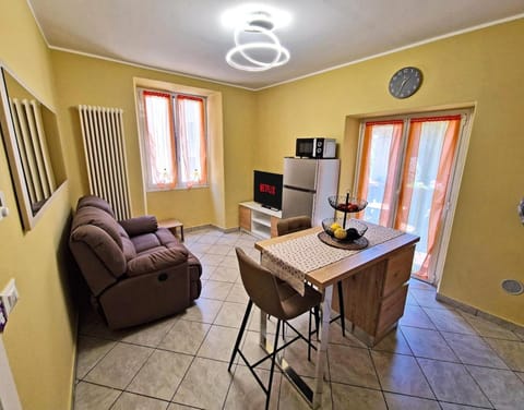 Tremezzina, Lake Como, 20 meters from the lake Apartment in Tremezzina