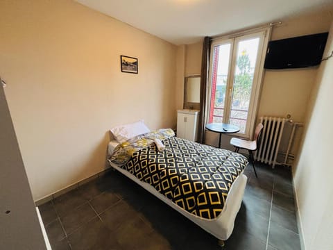 Le Grand Café Hotel in Île-de-France