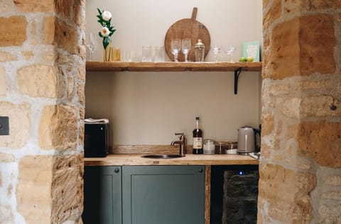 The Library Apartment in Moreton-in-Marsh