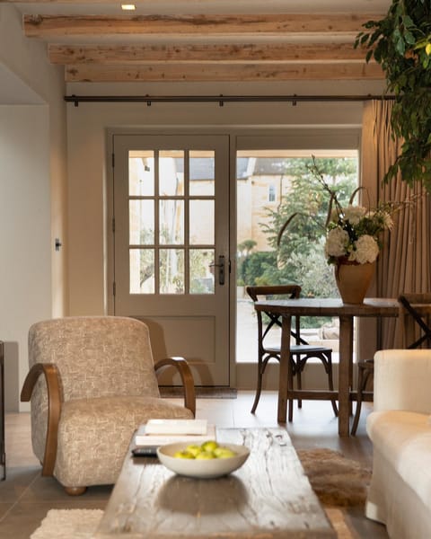 The Library Apartment in Moreton-in-Marsh