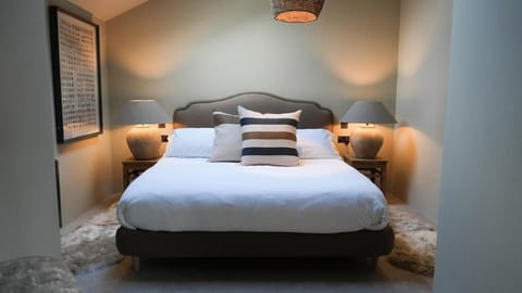 The Library Apartment in Moreton-in-Marsh