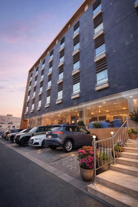 Property building, Parking