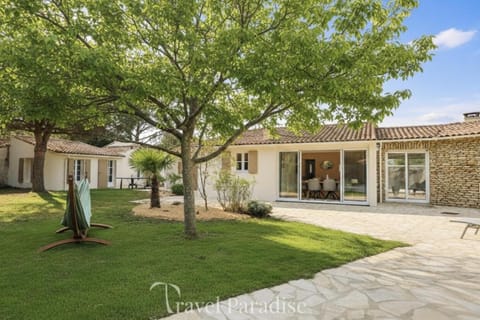 Patio, Garden, Garden view