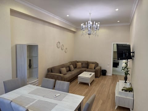TV and multimedia, Living room, Photo of the whole room, Seating area