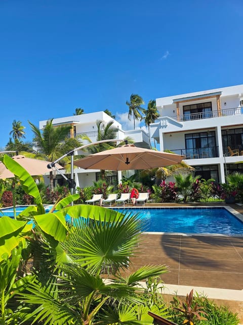 Garden view, Pool view
