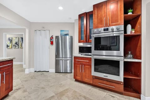 Villa Golden Dunes Villa in Ojus