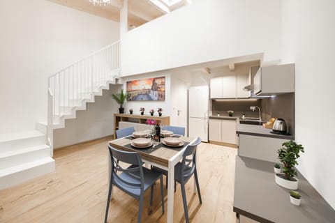 Living room, Dining area
