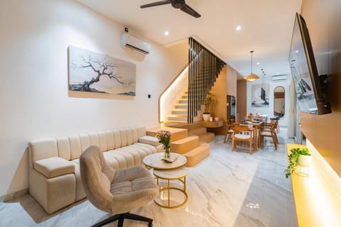 TV and multimedia, Living room, air conditioner