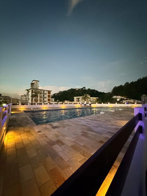 Pool view, Swimming pool