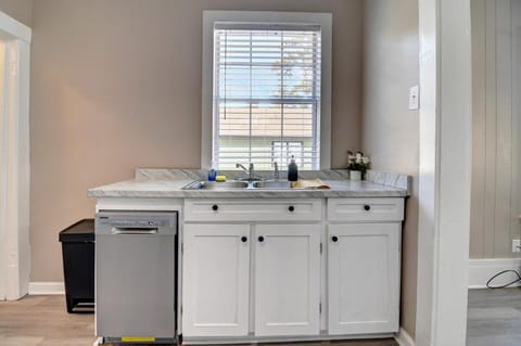 Great spot for large families or work crews House in Valdosta