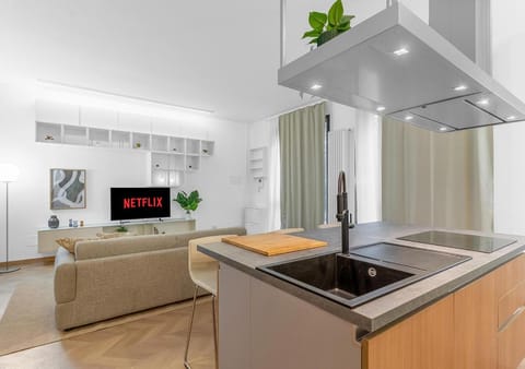 TV and multimedia, Kitchen or kitchenette
