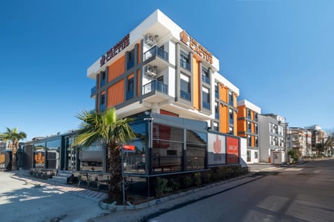 Property building, Location