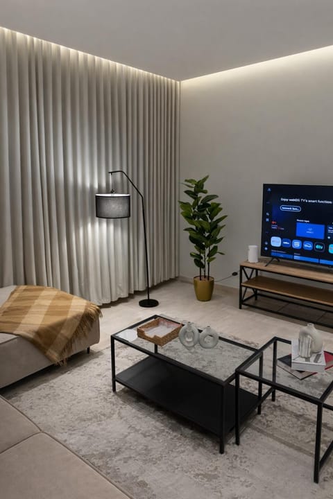 TV and multimedia, Seating area
