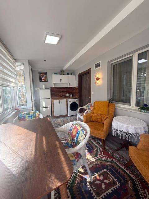 Renovated 2BR Garden Flat 300 m to Sarımsaklı Beach Apartment in İzmir Province