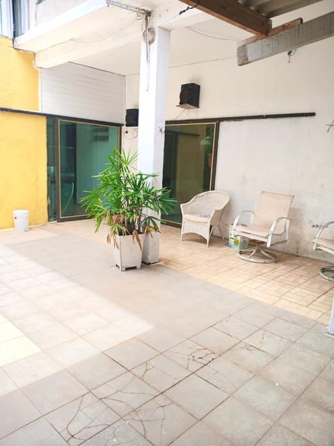 Patio, Seating area