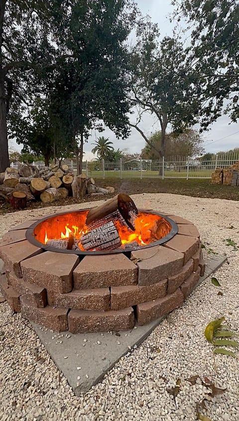 Natural landscape, BBQ facilities, Garden, Evening entertainment, Garden view