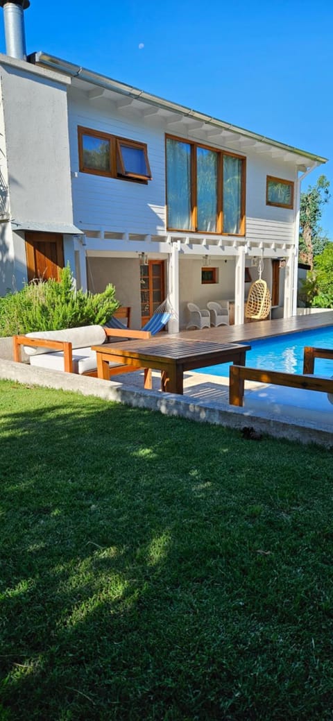 Garden, Swimming pool