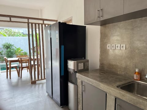 Local House Bed and Breakfast in North Kuta